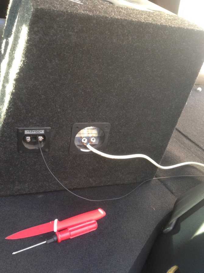 Как подключить сабвуфер в машину