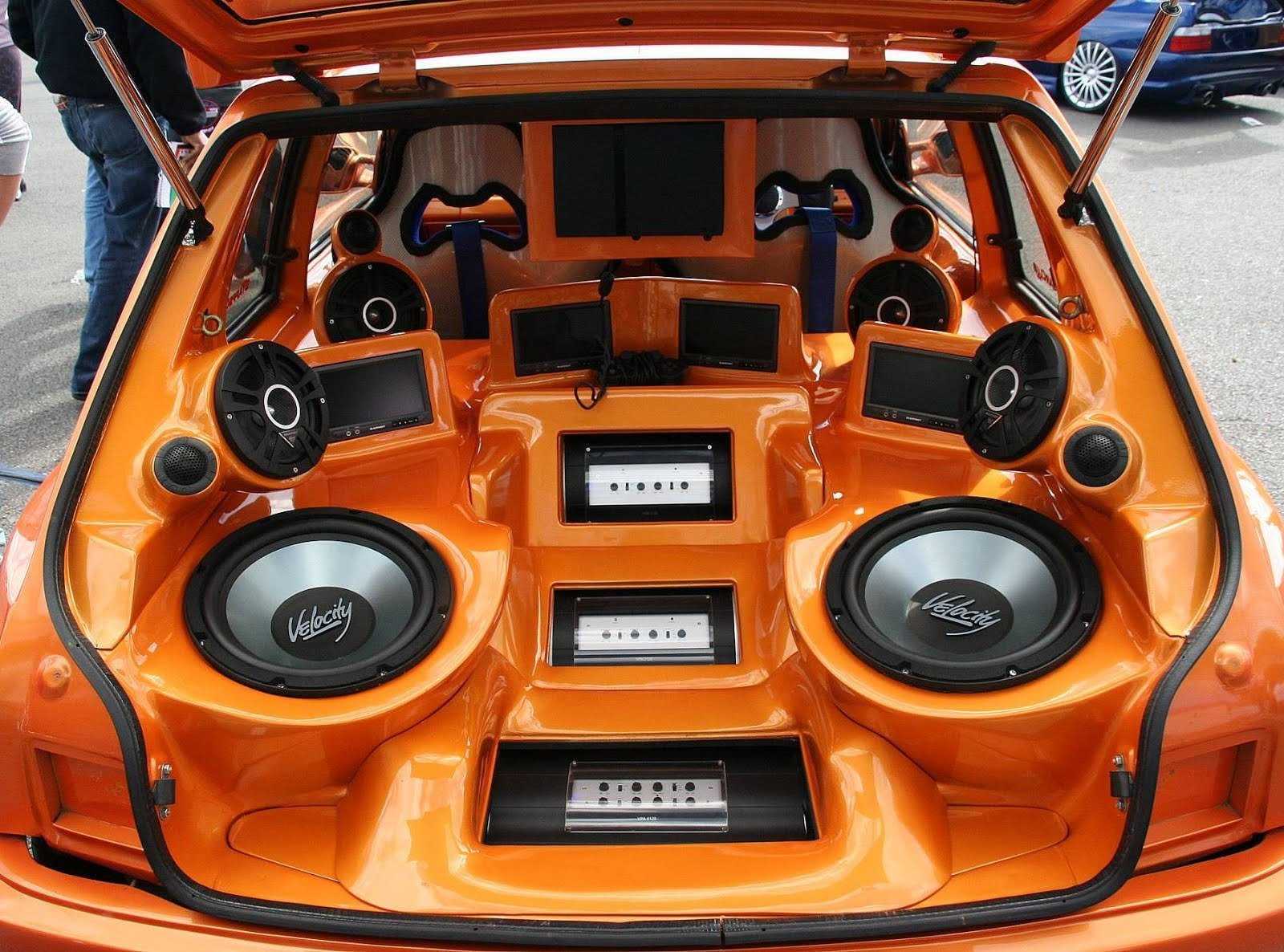 Настройка музыки в автомобиле аудиосистема в машину (автозвук)