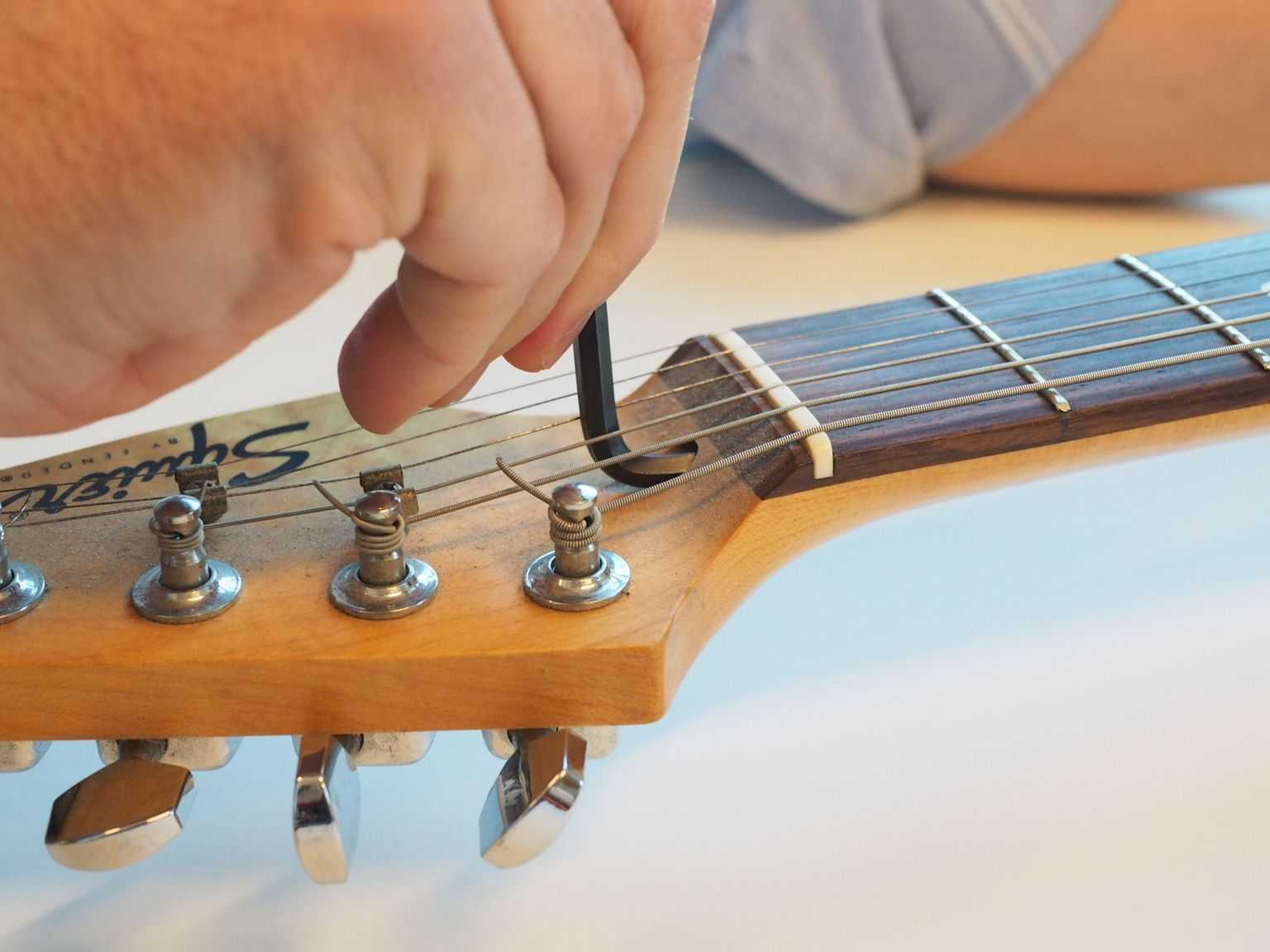 Строй гитары: описание и особенности